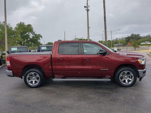Delmonico Red Pearlcoat 2022 RAM 1500 Big Horn/Lone Star