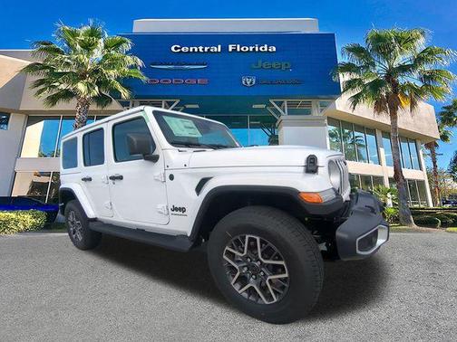 2026 Jeep Wrangler 4-Door Sahara 4x4