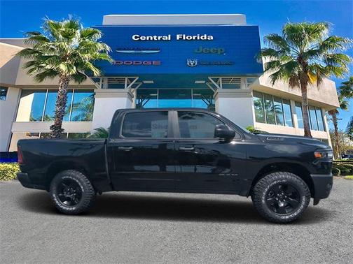 2025 RAM 1500 Warlock Crew Cab 4x4 5'7' Box