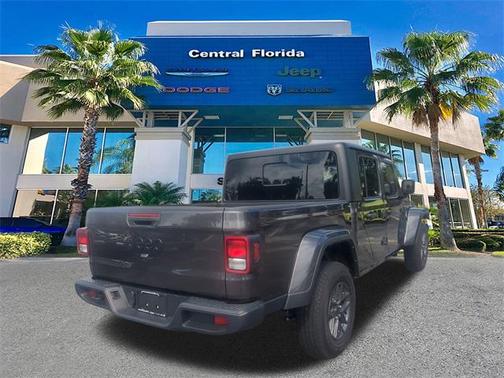 2024 Jeep Gladiator Sport S