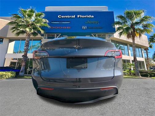 2021 Tesla Model Y Long Range Dual Motor All-Wheel Drive