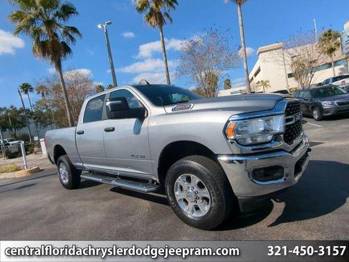 2024 RAM 2500 Big Horn Crew Cab 4x4 6'4' Box