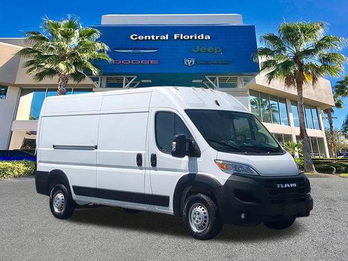 Bright White Clearcoat 2025 RAM ProMaster 2500 Tradesman