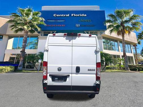 Bright White Clearcoat 2025 RAM ProMaster 2500 Tradesman