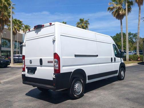 Bright White Clearcoat 2025 RAM ProMaster 2500 Tradesman