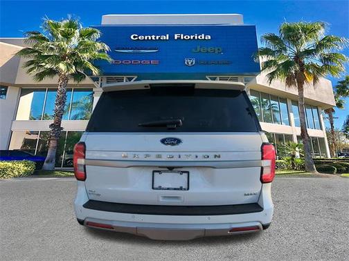 2024 Ford Expedition Max XLT