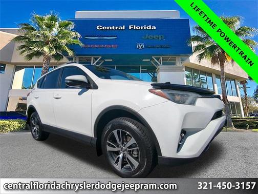 2017 Toyota RAV4 XLE