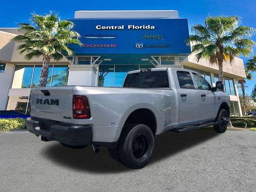 Silver Zynith 2026 RAM 3500 Tradesman Crew Cab 4x4 8' Box