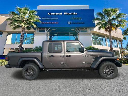 2026 Jeep Gladiator Sport S