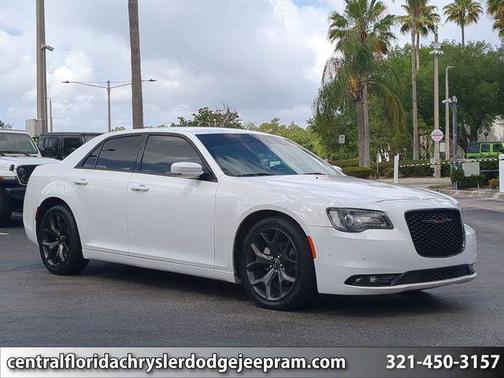 Bright White Clearcoat 2021 Chrysler 300 S