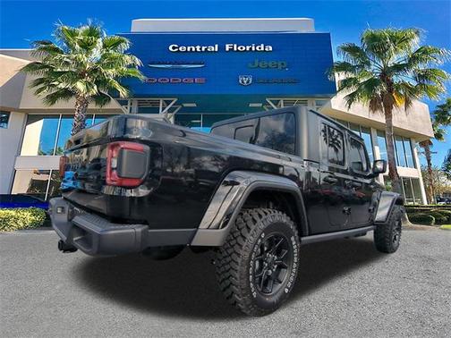 2026 Jeep Gladiator Willys 4x4