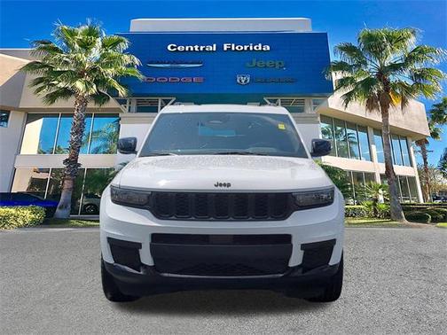 2023 Jeep Grand Cherokee L Altitude