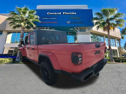 2025 Jeep Gladiator Willys