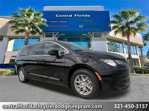 2026 Chrysler Voyager LX