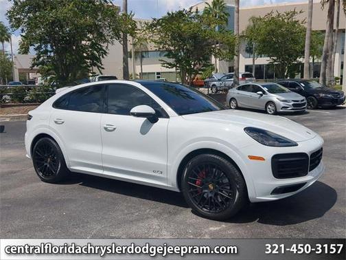 2022 Porsche Cayenne GTS