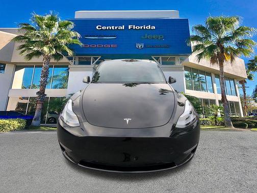 2025 Tesla Model Y Performance Dual Motor All-Wheel Drive