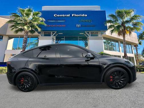 2025 Tesla Model Y Performance Dual Motor All-Wheel Drive