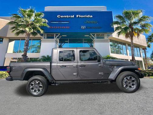 2026 Jeep Gladiator Sahara 4x4
