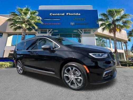 2026 Chrysler Pacifica L