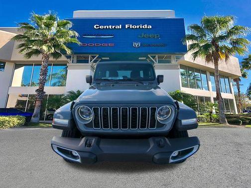 Anvil Clearcoat 2026 Jeep Wrangler 4-Door Sahara 4x4