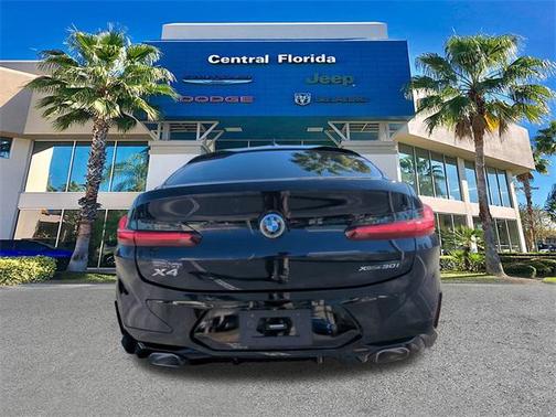 2023 BMW X4 xDrive30i