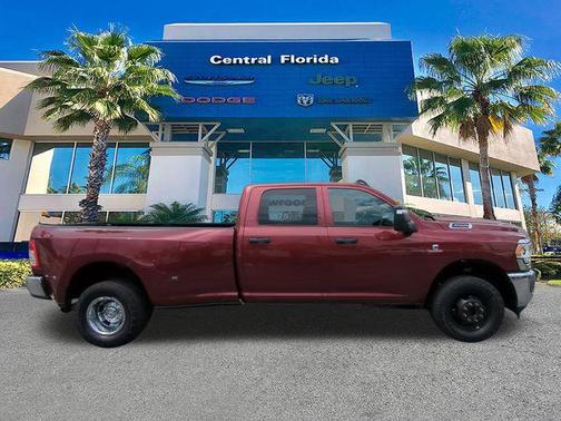 Delmonico Red Pearlcoat 2024 RAM 3500 Tradesman Crew Cab 4x4 8' Box
