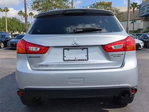 2017 Mitsubishi Outlander Sport 2.0 ES