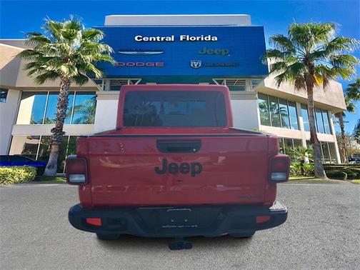 2025 Jeep Gladiator High Tide