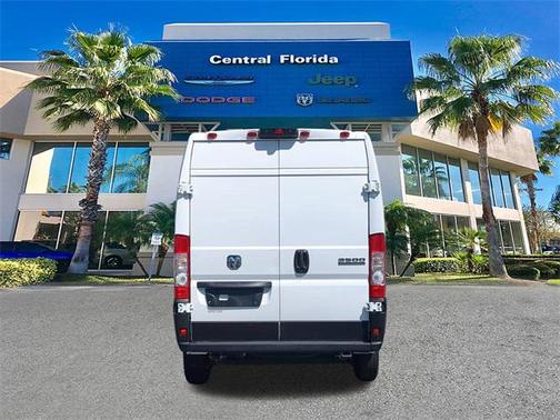 2025 RAM ProMaster 2500 Tradesman