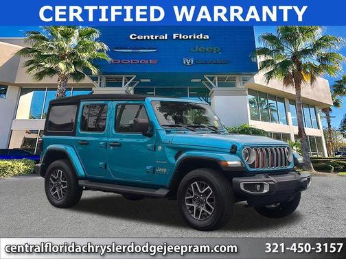 Bikini Pearl Coat 2024 Jeep Wrangler 4-Door Sahara 4x4