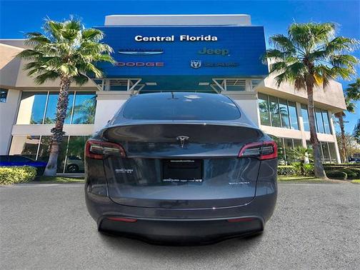 2023 Tesla Model Y Long Range Dual Motor All-Wheel Drive