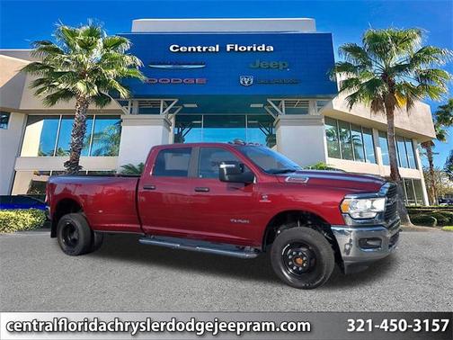 2024 RAM 3500 Big Horn Crew Cab 4x4 8' Box