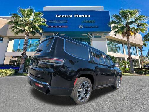 2022 Jeep Grand Wagoneer Series III 4x4