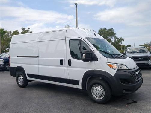 2025 RAM ProMaster 2500 Tradesman