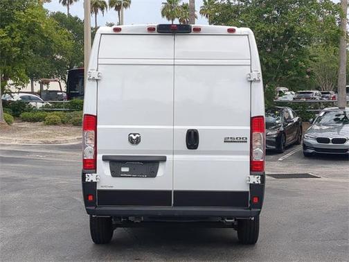 2025 RAM ProMaster 2500 Tradesman