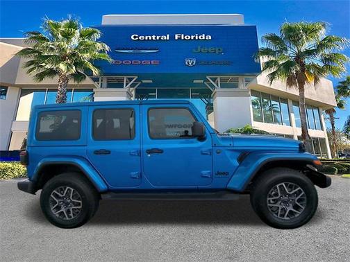 2025 Jeep Wrangler 4-Door Sahara 4x4