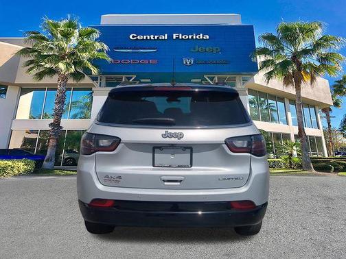 Silver Zynith Metallic Clearcoat 2025 Jeep Compass Limited