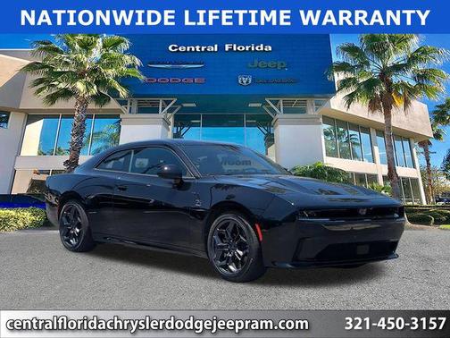 Diamond Black Crystal Pearlcoat 2025 Dodge Charger Daytona R/T