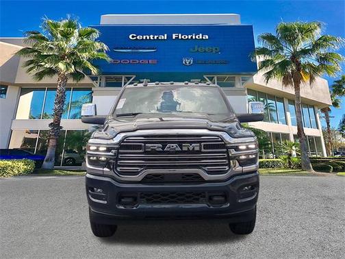 2025 RAM 2500 Laramie Crew Cab 4x4 6'4' Box