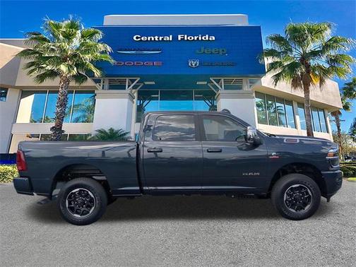 2025 RAM 2500 Laramie Crew Cab 4x4 6'4' Box