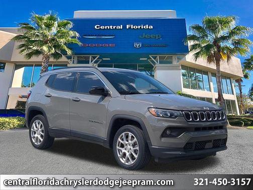 Sting-Gray Clearcoat 2023 Jeep Compass Latitude Lux