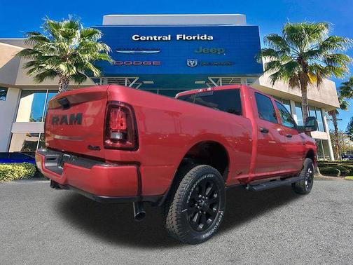 2026 RAM 2500 Tradesman Crew Cab 4x4 6'4' Box