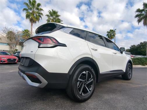 2024 Kia Sportage Hybrid LX