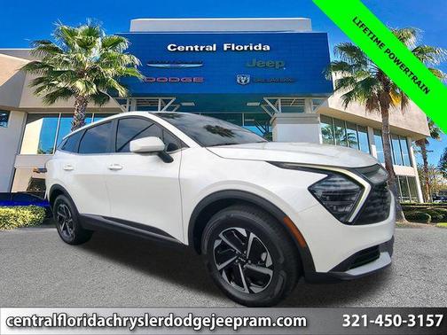 2024 Kia Sportage Hybrid LX