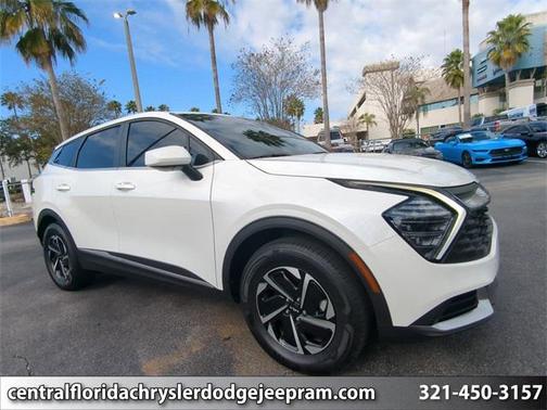 2024 Kia Sportage Hybrid LX