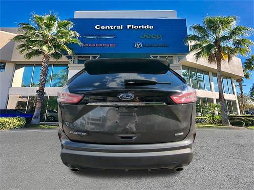 2020 Ford Edge SE