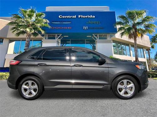 2020 Ford Edge SE