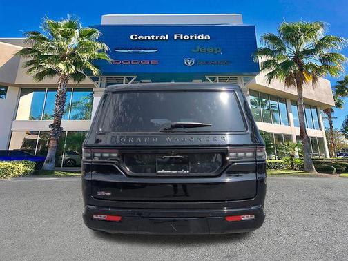 2024 Jeep Grand Wagoneer L Series II 4x4