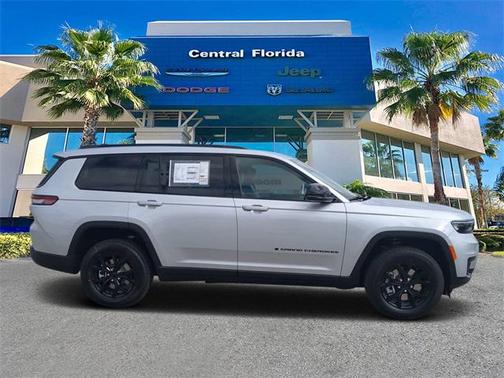 2025 Jeep Grand Cherokee L Altitude
