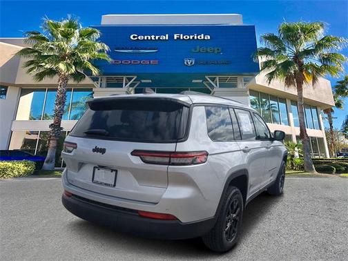 2025 Jeep Grand Cherokee L Altitude